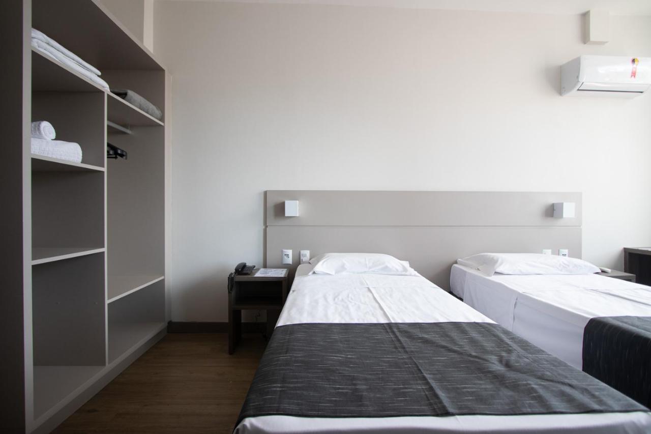 Hotel Valerim Itajai / Navegantes Экстерьер фото