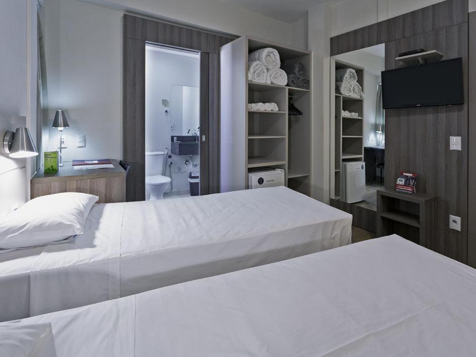 Hotel Valerim Itajai / Navegantes Экстерьер фото