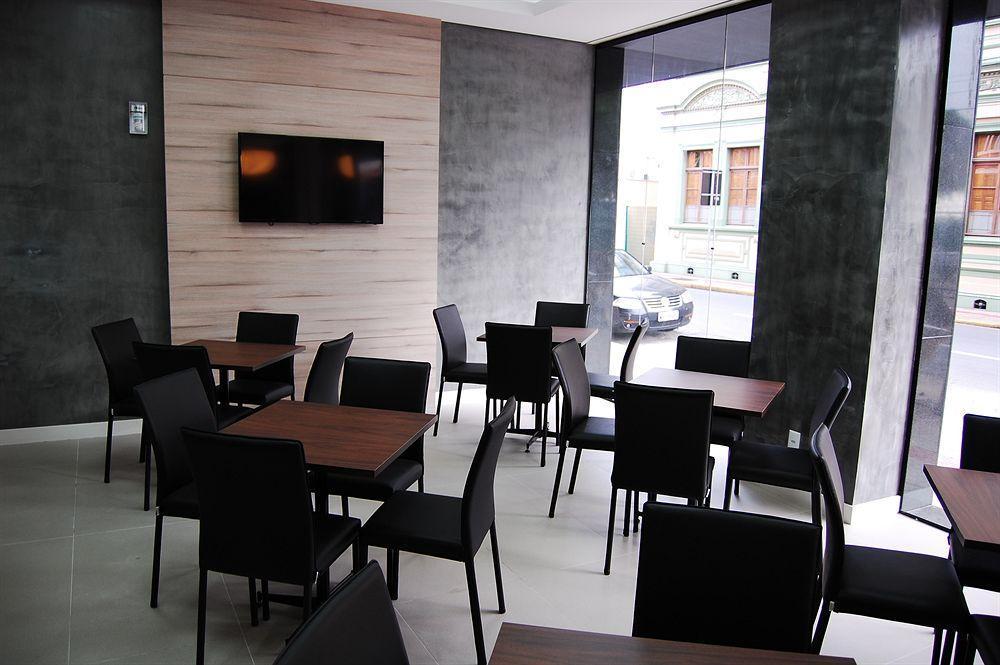 Hotel Valerim Itajai / Navegantes Экстерьер фото
