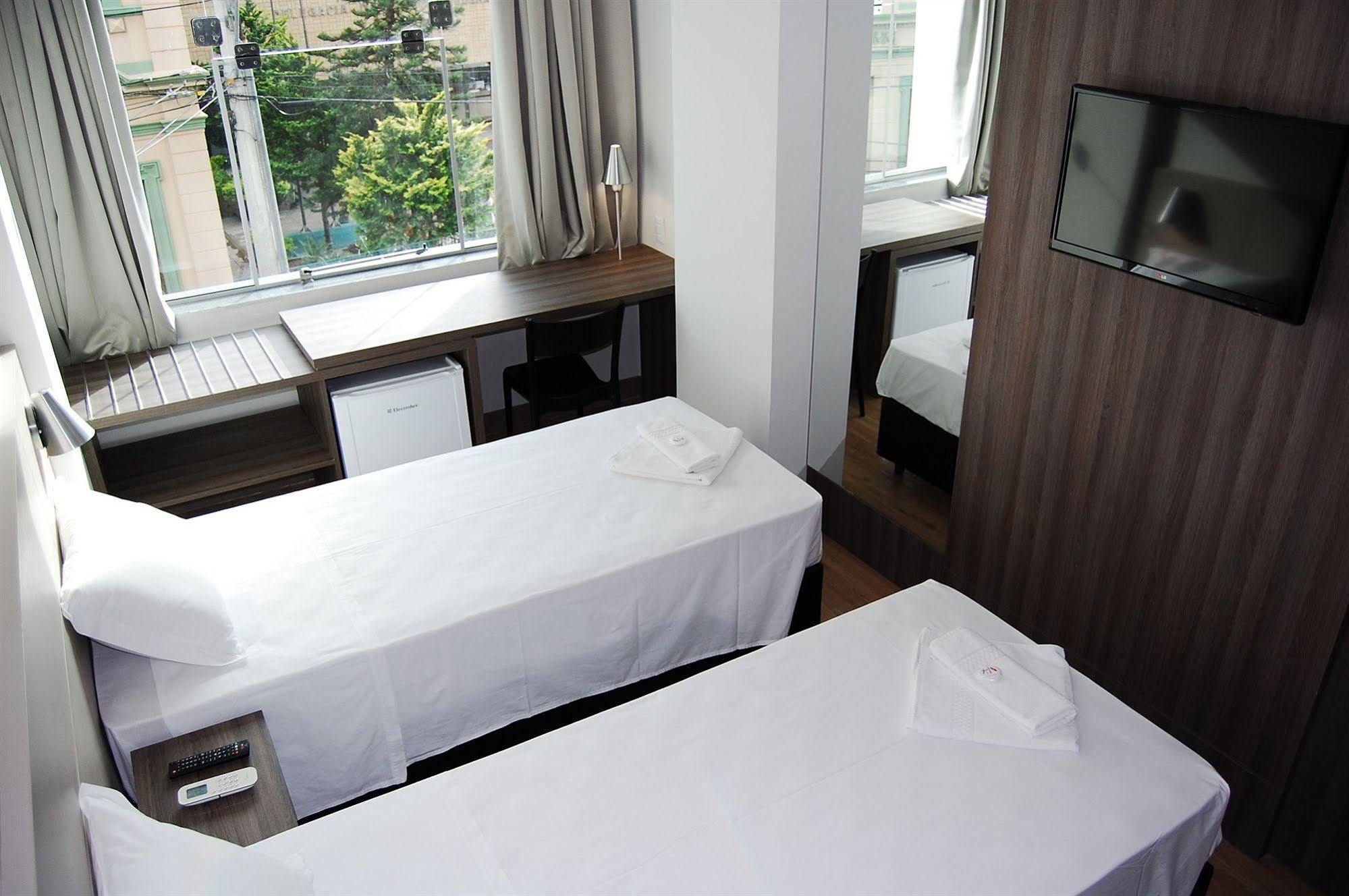 Hotel Valerim Itajai / Navegantes Экстерьер фото